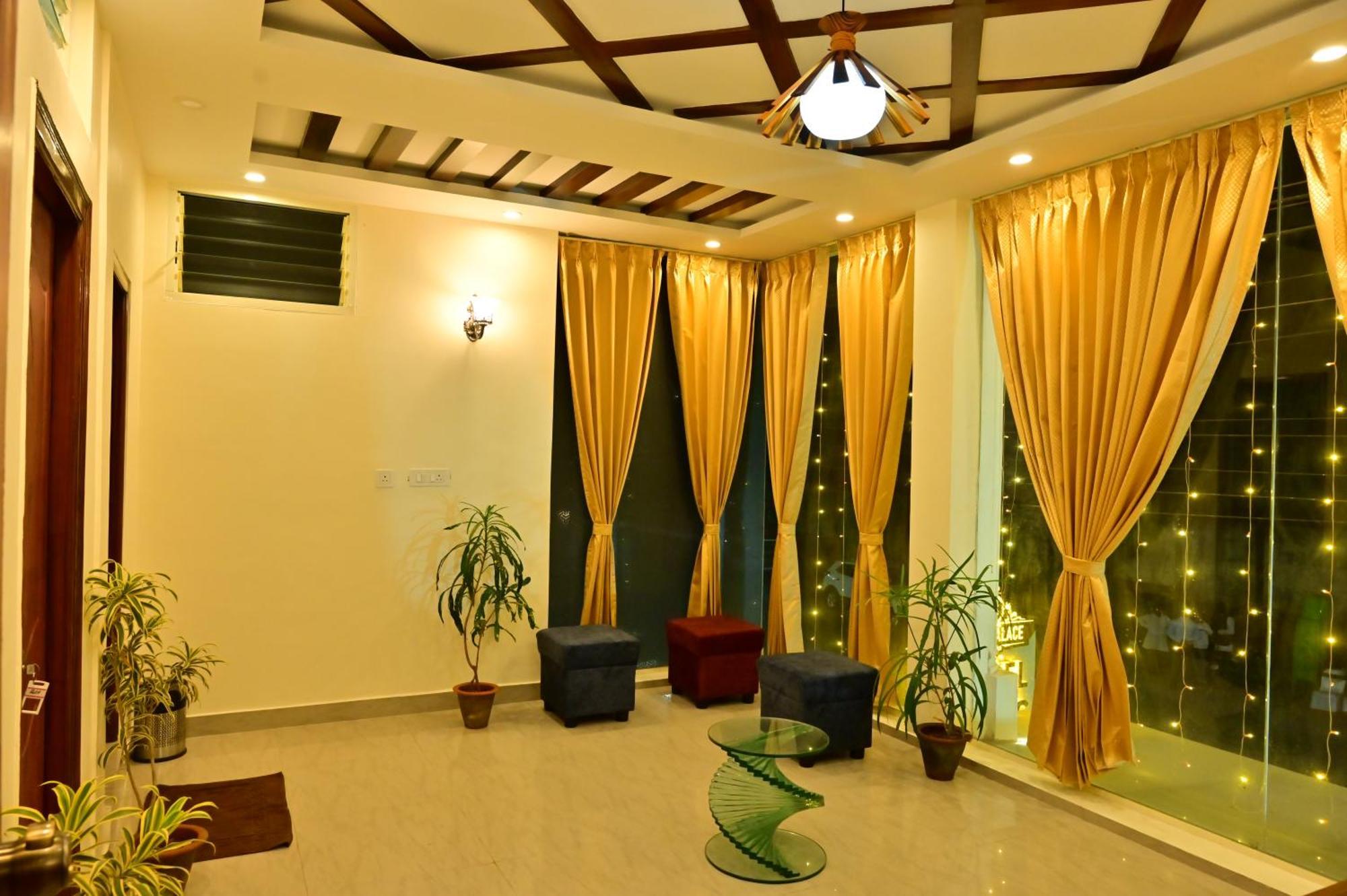 Hotel Boss Palace Mysuru Zewnętrze zdjęcie