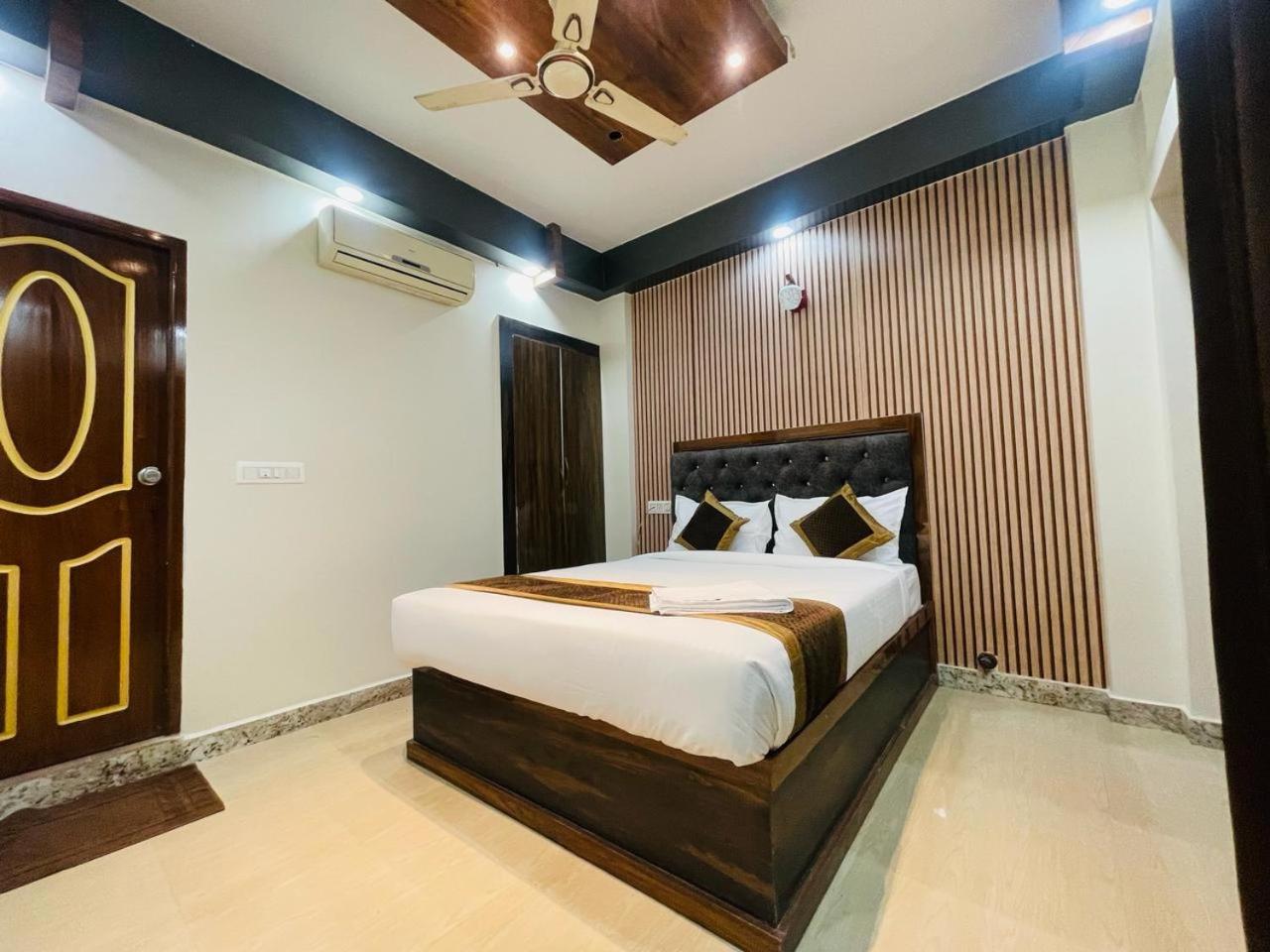 Hotel Boss Palace Mysuru Zewnętrze zdjęcie